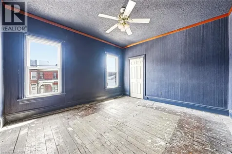 116 Catharine Street South Hamilton ON L8N 2J4
