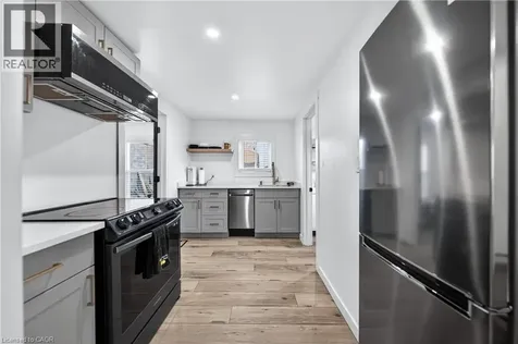 56 Decew Street Port Colborne ON L3K 1C1