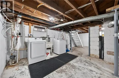 56 Decew Street Port Colborne ON L3K 1C1