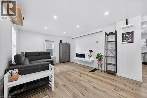 56 Decew Street Port Colborne ON L3K 1C1