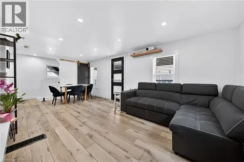 56 Decew Street Port Colborne ON L3K 1C1