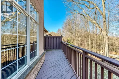 2303 Hill Ridge Court Oakville ON L6M 3N3