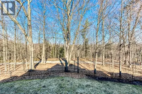 2303 Hill Ridge Court Oakville ON L6M 3N3