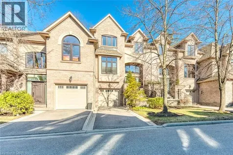 2303 Hill Ridge Court Oakville ON L6M 3N3