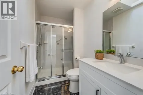 2303 Hill Ridge Court Oakville ON L6M 3N3