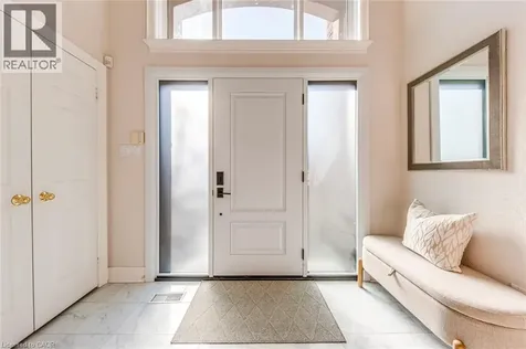 2303 Hill Ridge Court Oakville ON L6M 3N3