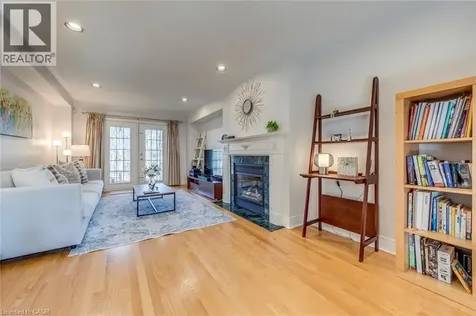 2303 Hill Ridge Court Oakville ON L6M 3N3