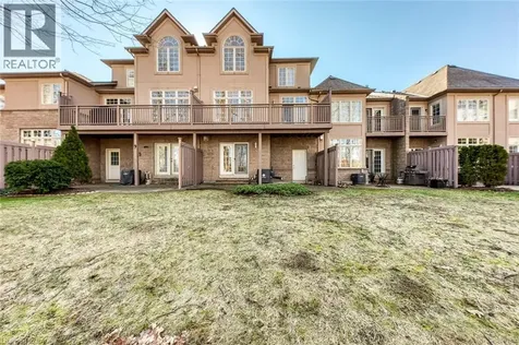 2303 Hill Ridge Court Oakville ON L6M 3N3