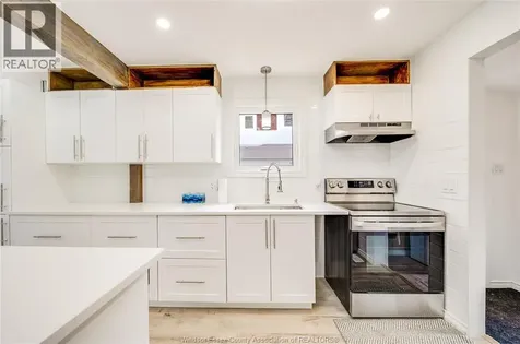 699 Alexandrine Street Windsor ON N8X 3C1