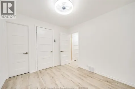699 Alexandrine Street Windsor ON N8X 3C1