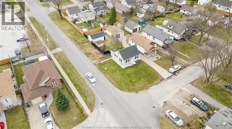 699 Alexandrine Street Windsor ON N8X 3C1