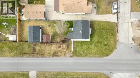 699 Alexandrine Street Windsor ON N8X 3C1