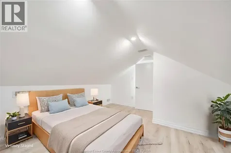 699 Alexandrine Street Windsor ON N8X 3C1