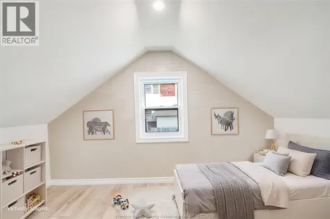 699 Alexandrine Street Windsor ON N8X 3C1