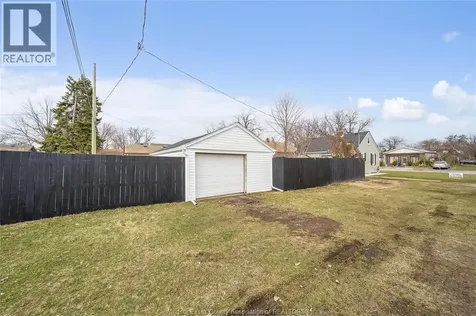 699 Alexandrine Street Windsor ON N8X 3C1