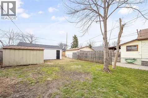699 Alexandrine Street Windsor ON N8X 3C1