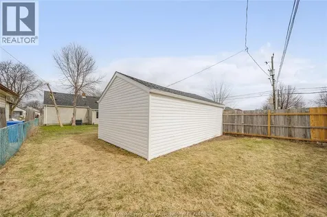 699 Alexandrine Street Windsor ON N8X 3C1