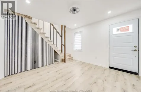 699 Alexandrine Street Windsor ON N8X 3C1
