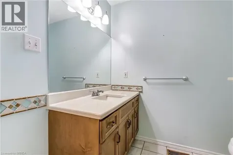 19 Hanlon Place Paris ON N3L 4E7
