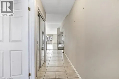 19 Hanlon Place Paris ON N3L 4E7