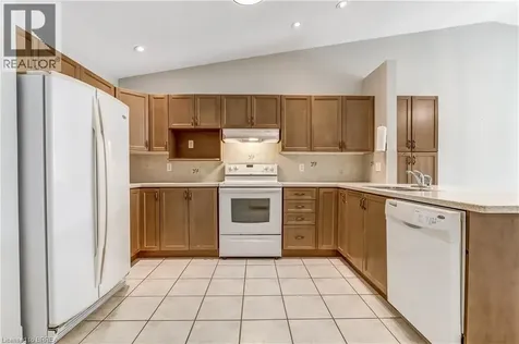 19 Hanlon Place Paris ON N3L 4E7