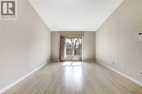 19 Hanlon Place Paris ON N3L 4E7