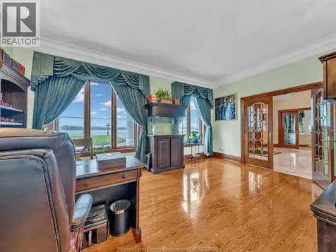 883 Front Road South Amherstburg ON N9V 2M4