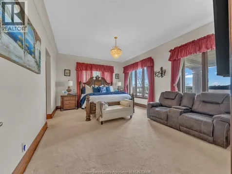 883 Front Road South Amherstburg ON N9V 2M4