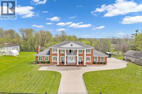 883 Front Road South Amherstburg ON N9V 2M4