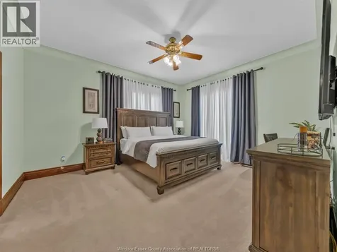 883 Front Road South Amherstburg ON N9V 2M4