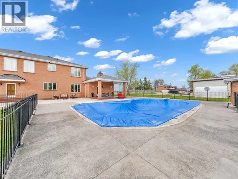 883 Front Road South Amherstburg ON N9V 2M4