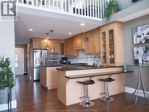 479 Lakeside Drive Amherstburg ON N9V 2Y8