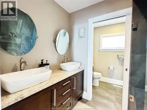 479 Lakeside Drive Amherstburg ON N9V 2Y8