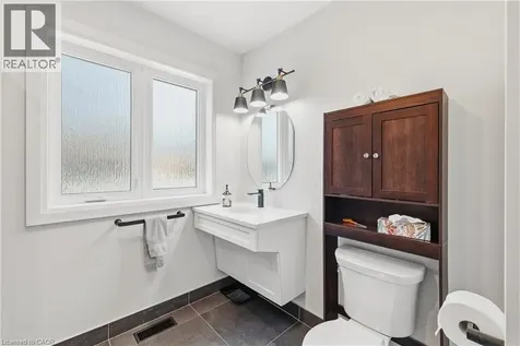 381 Timlock Place Waterloo ON N2K 3J2