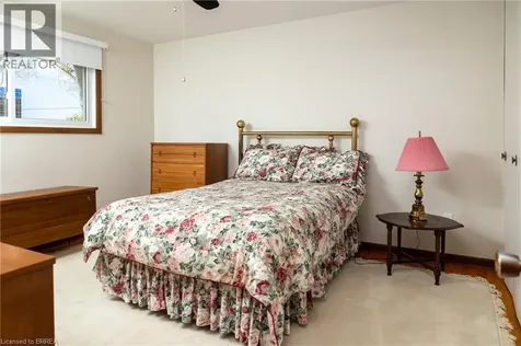638 Oak Park Road Brantford ON N3T 5L8