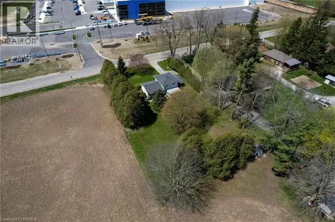 638 Oak Park Road Brantford ON N3T 5L8