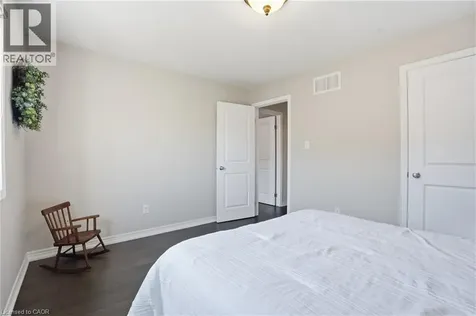 441 Stonehenge Drive Ancaster ON L9K 0B1