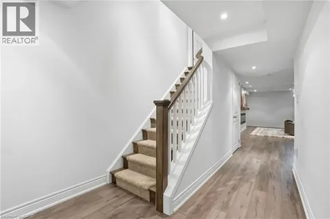 441 Stonehenge Drive Ancaster ON L9K 0B1