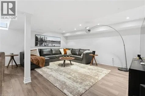 441 Stonehenge Drive Ancaster ON L9K 0B1