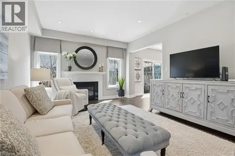 441 Stonehenge Drive Ancaster ON L9K 0B1