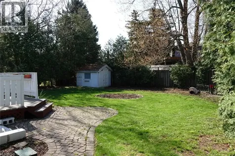4200 Eastdale Drive Beamsville ON L3J 0N3