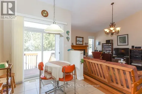 1861 Mickelberry Crescent Ottawa ON K4A 0P2