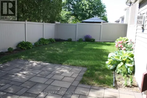 1861 Mickelberry Crescent Ottawa ON K4A 0P2
