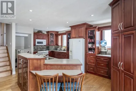 201 Bayfield Avenue Midland ON L4R 5J5