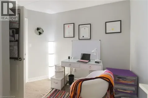 2040 Cleaver Avenue Burlington ON L7M 4C4