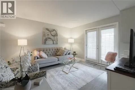 2040 Cleaver Avenue Burlington ON L7M 4C4