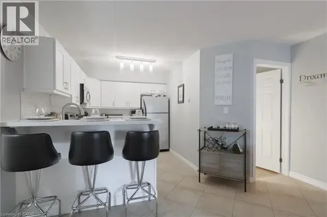 2040 Cleaver Avenue Burlington ON L7M 4C4