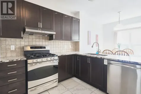 284 Harthill Way Ottawa ON K2J 0P3