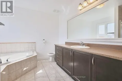 284 Harthill Way Ottawa ON K2J 0P3