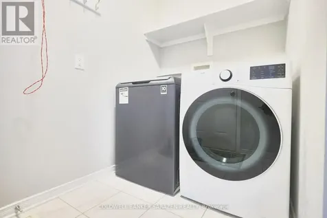 284 Harthill Way Ottawa ON K2J 0P3